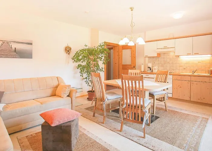 Haus Reindl 아파트 *